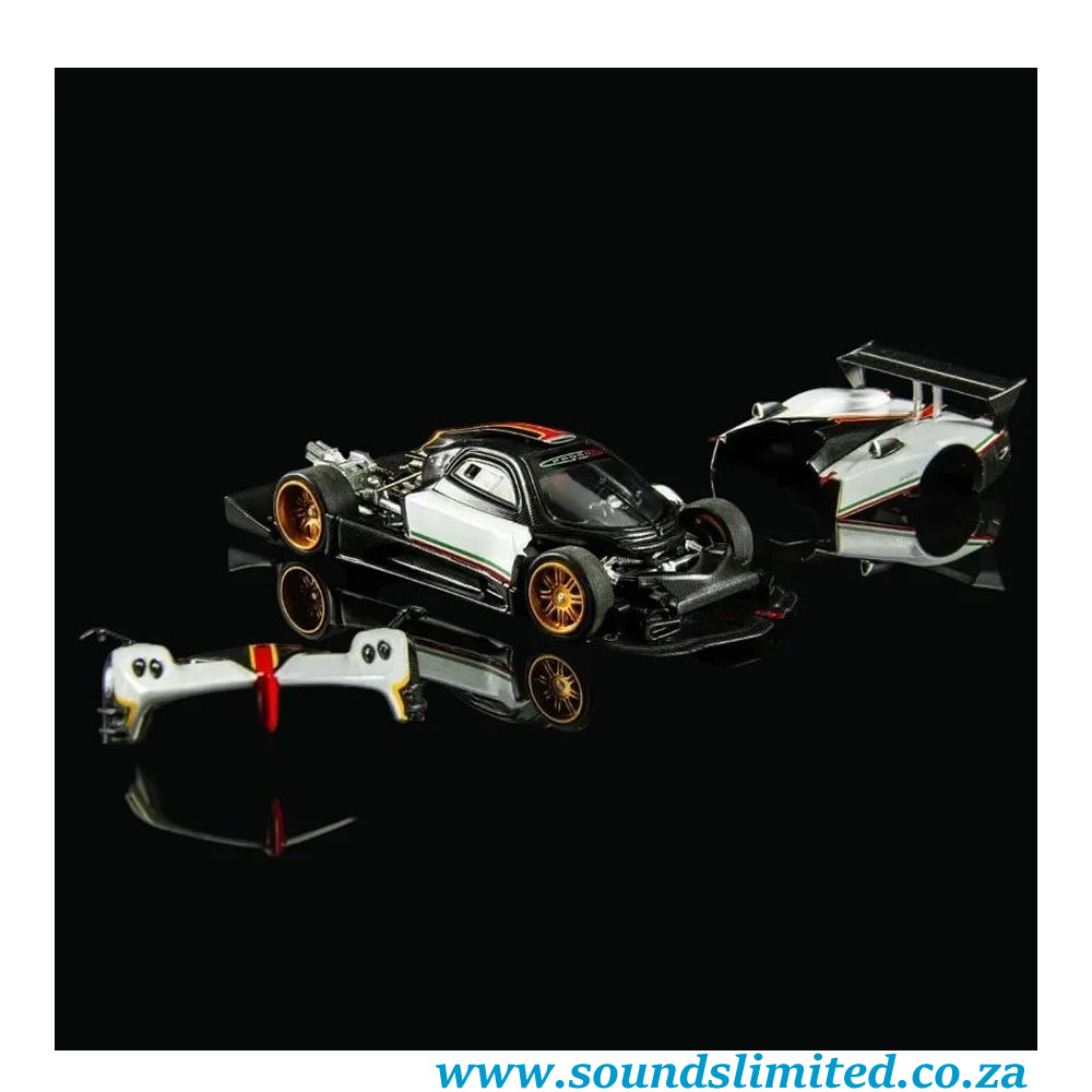 Almost Real Pagani Zonda R White 650631001