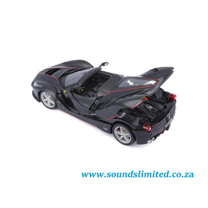 Bburago 1/24 Ferrari LaFerrari Aperta Nera 18-26022