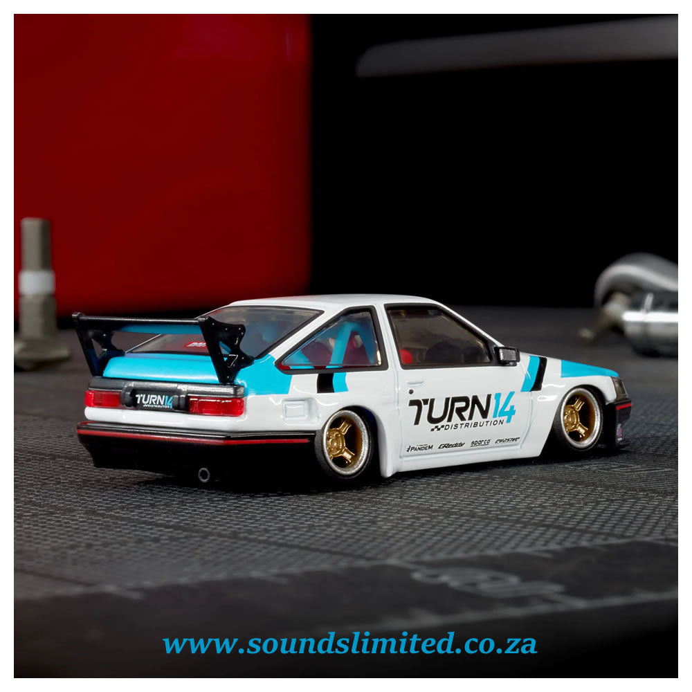 Hot Wheels Collectors Elite 64 Toyota Corolla Levin (AE86) Custom JCV06