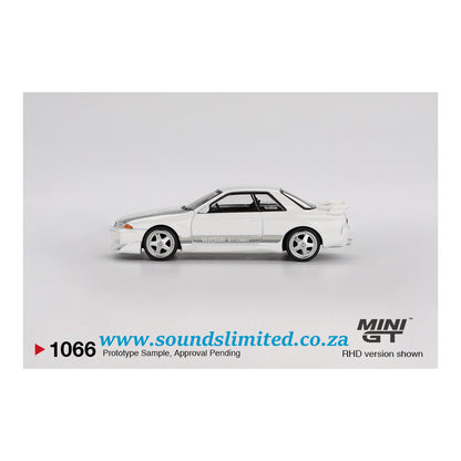 Mini GT #1066 Nissan Skyline GT-R (R32) VeilSide Combat C-I White