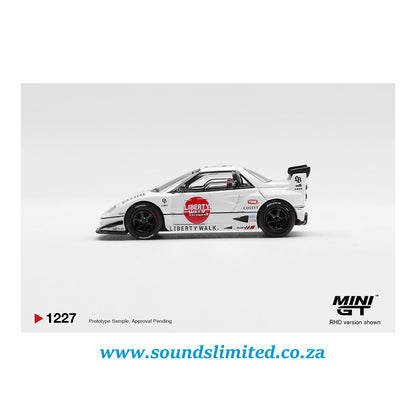 Mini GT #1227 Mazda AZ-1 Liberty Walk LB40 LB-Hinomaru
