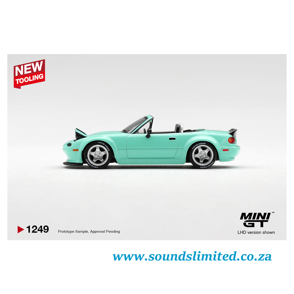 Mini GT #1249 Mazda MX-5 (NA) Pandem Mint Green