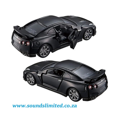 Tomica Premium #17 Nissan Skyline GT-R (First Ltd Ed)